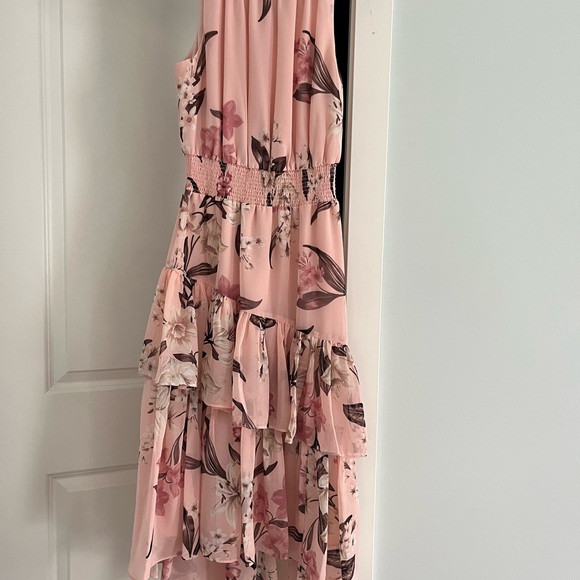 COPY - Eliza J Floral Dress (size 6) - Picture 2 of 5